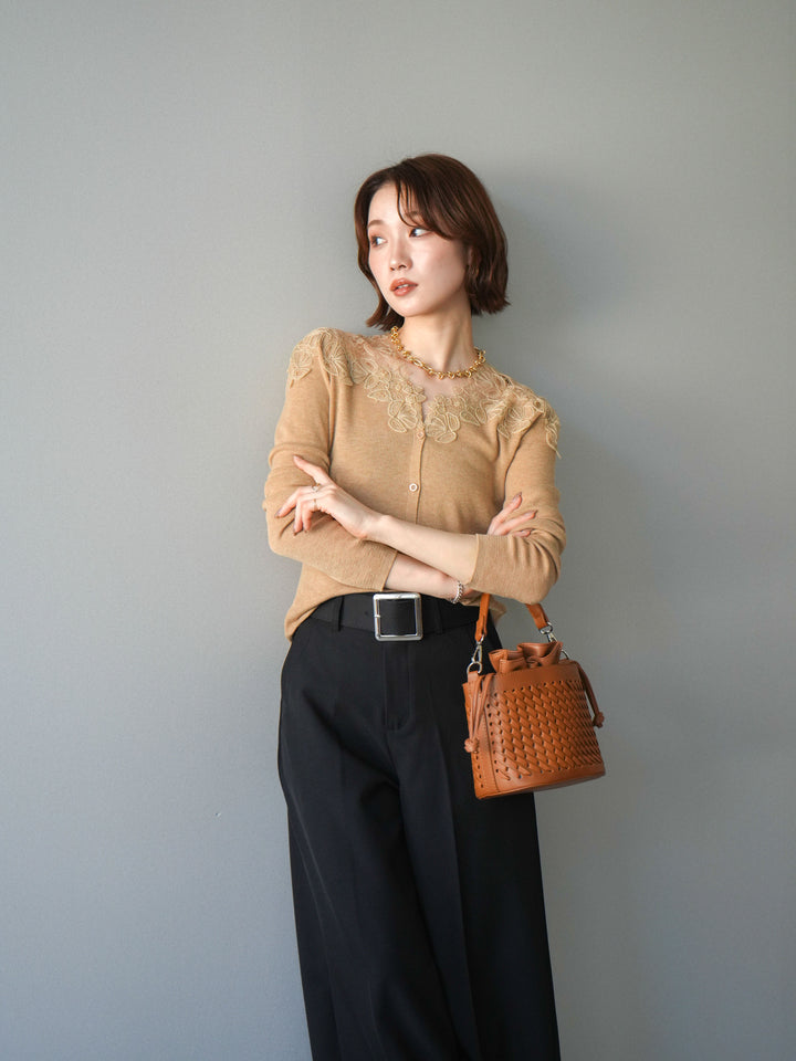 【套裝】肩部蕾絲針織開襟衫+銀色搭扣垂褶闊腿褲（兩件套）