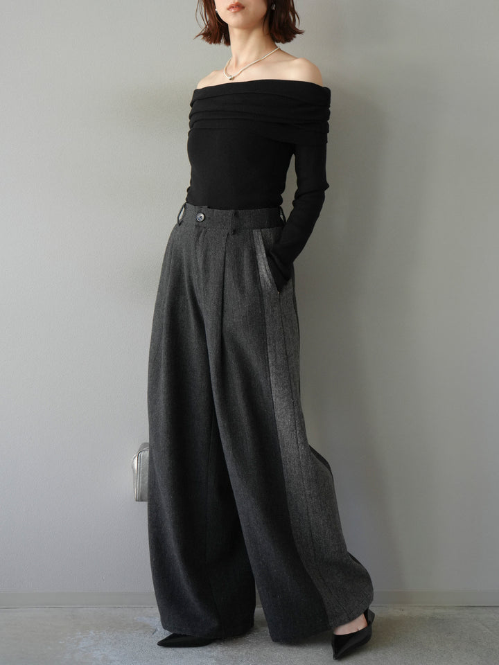 [予約]オフショルニットプルオーバー/ブラック