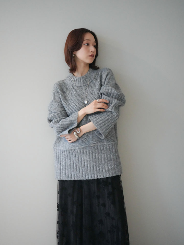 [SET]編み地切替ボトルネックニットプルオーバー+フラワーフロッキーチュールプリーツスカート(2set)