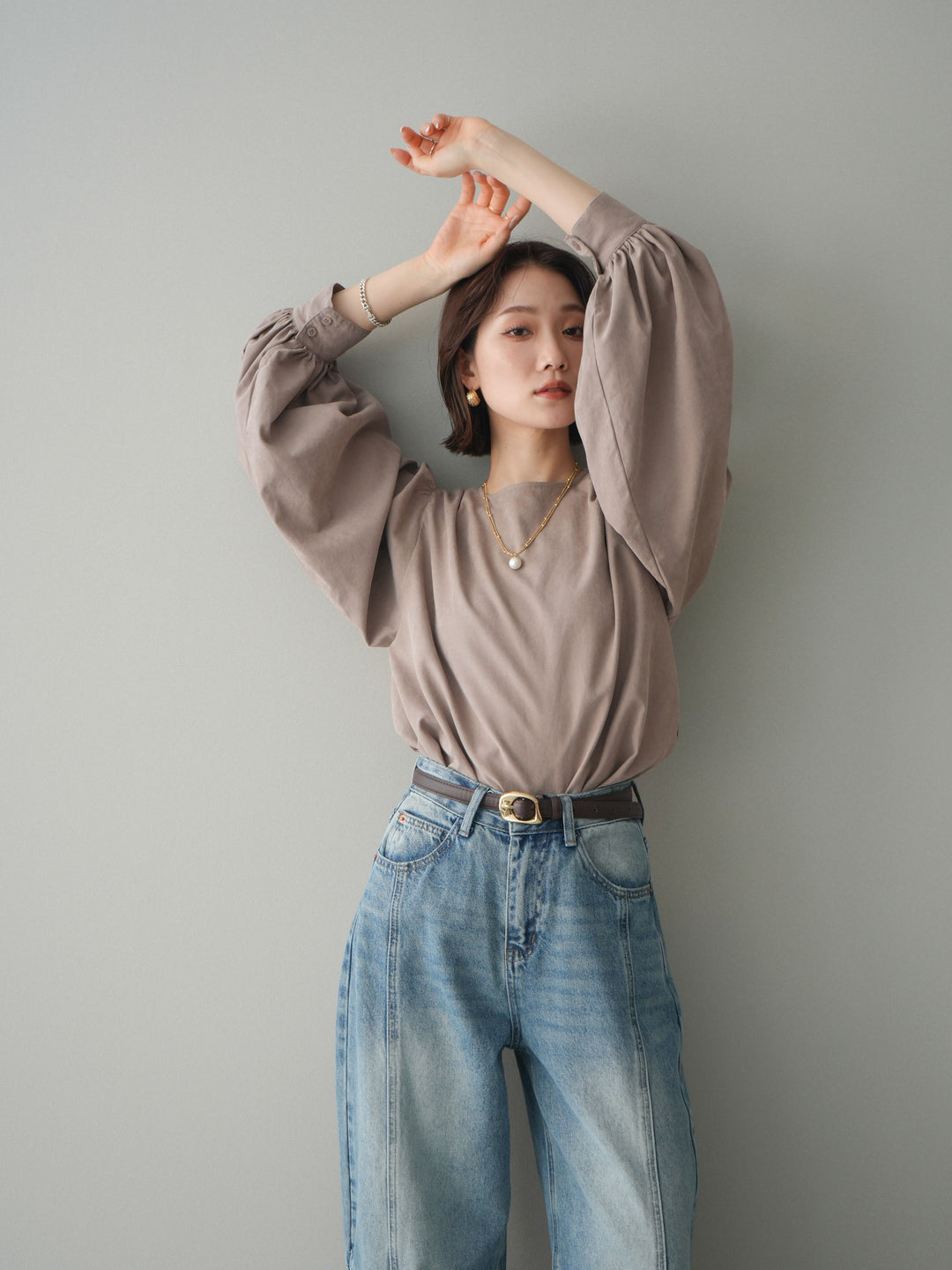 [予約]2WAYピーチスキンボリュームスリーブブラウス/mocha