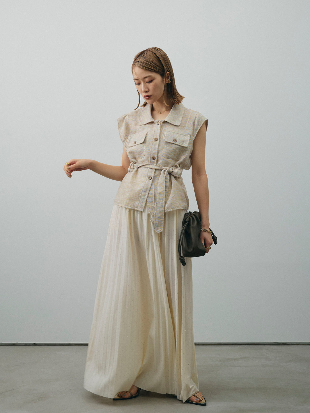 [予約]ラインストーンプリーツスカート/アイボリー