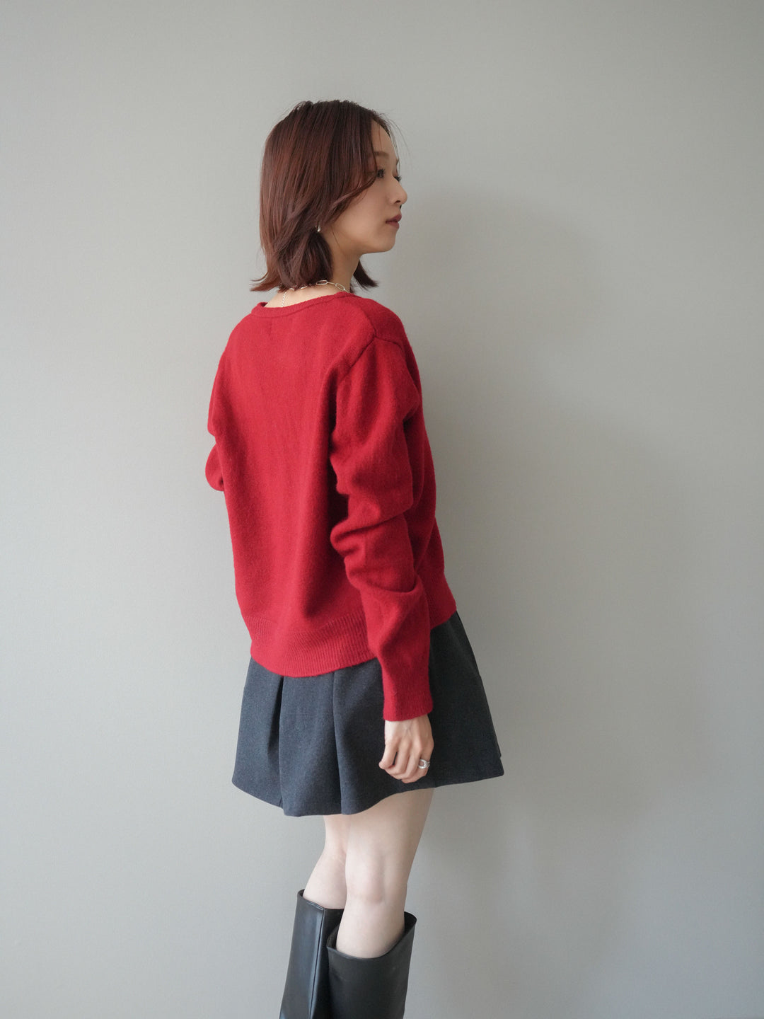 [SET]アンティークボタンニットカーディガン+ベルト付きタックミニスカート(2set)