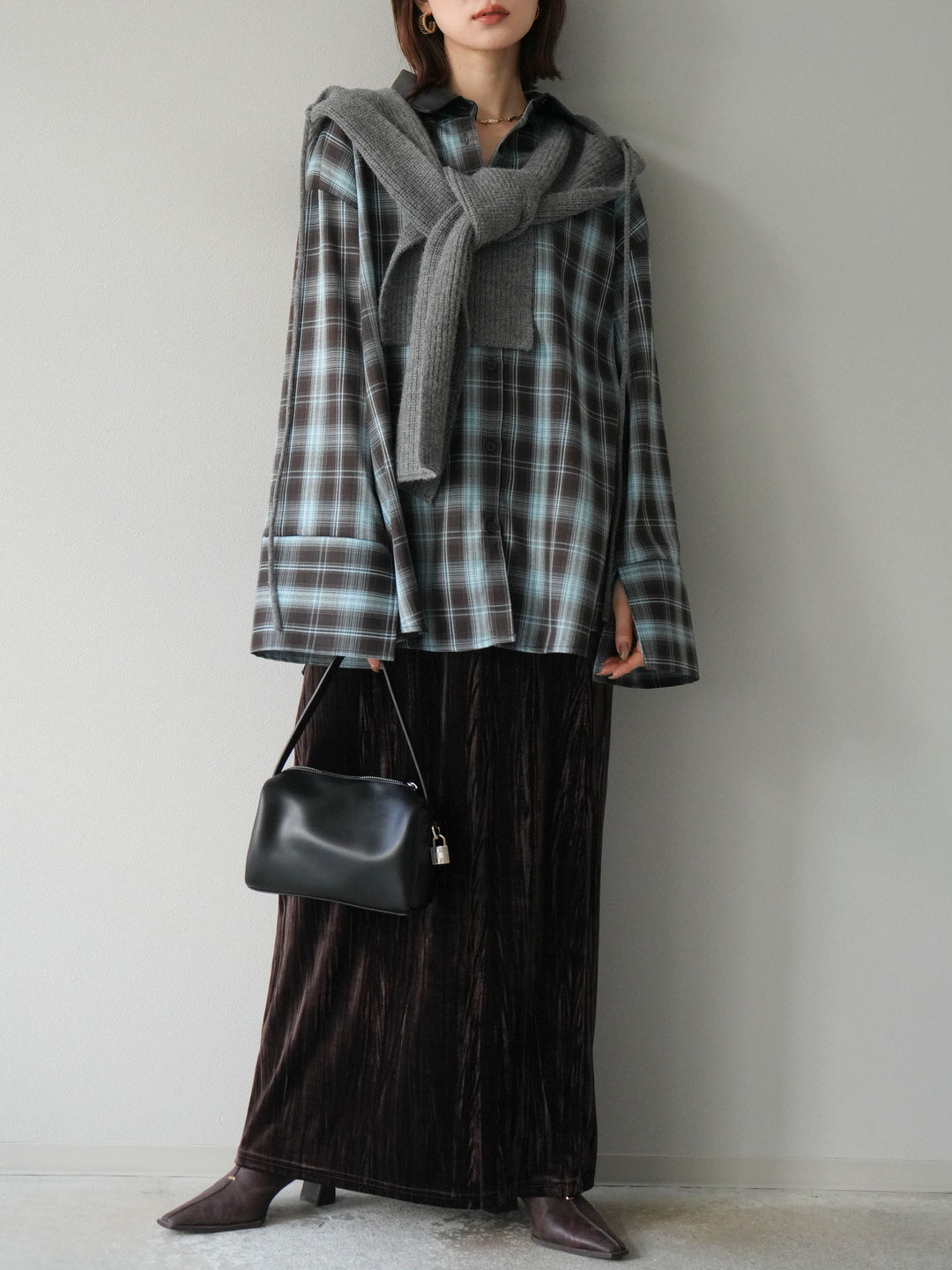 [予約]レザー襟オンブレチェックオーバーシャツ /ブルー