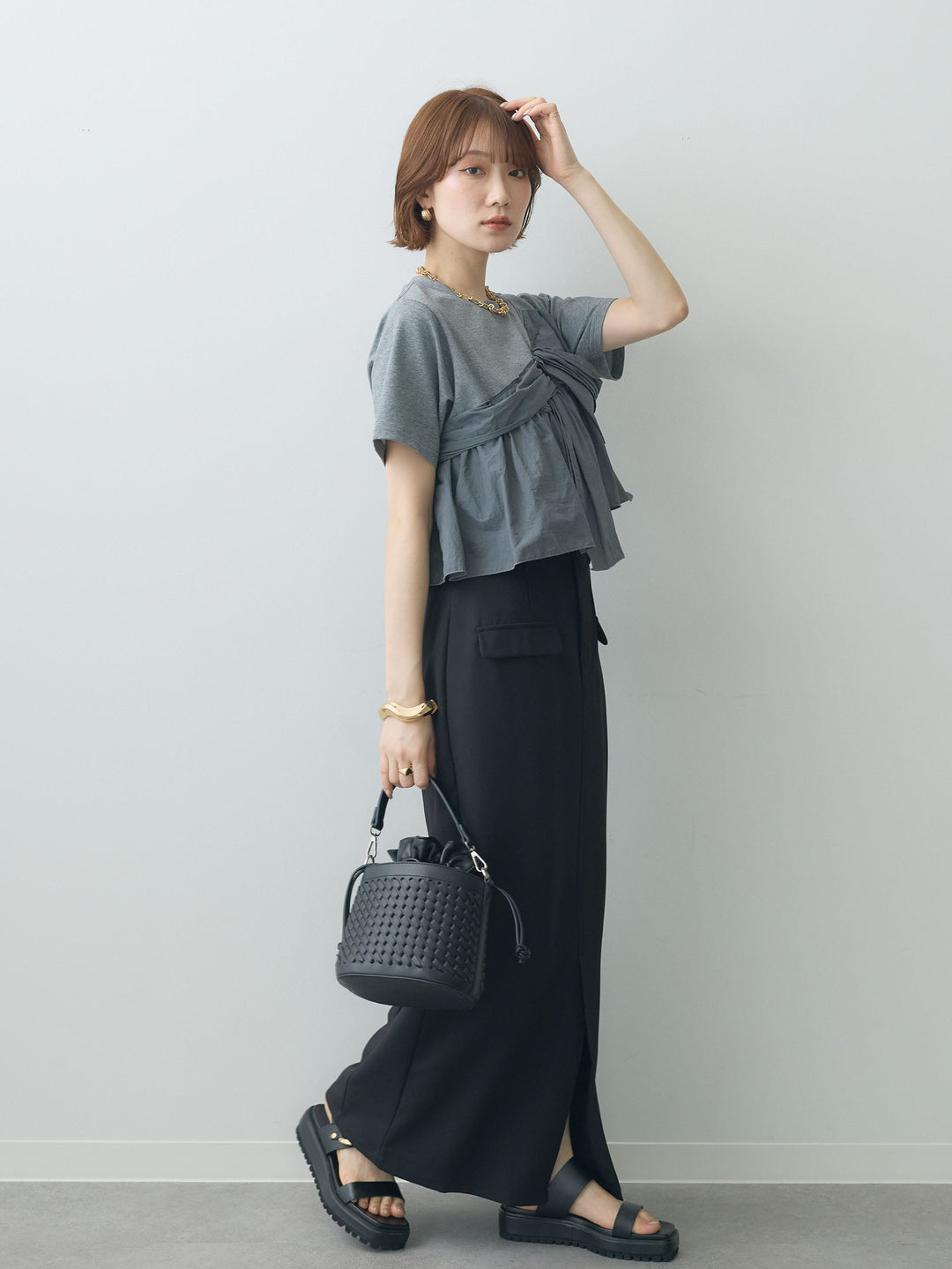 [SET]ナイロンドッキングツイストTEE +クレープデシンフラップ付きストレートスカート(2set)