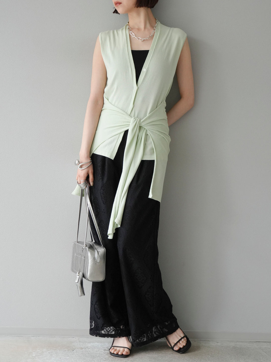 [SET]腰巻きデザインノースリーブニットカーディガン+レースタックイージーパンツ(2set)