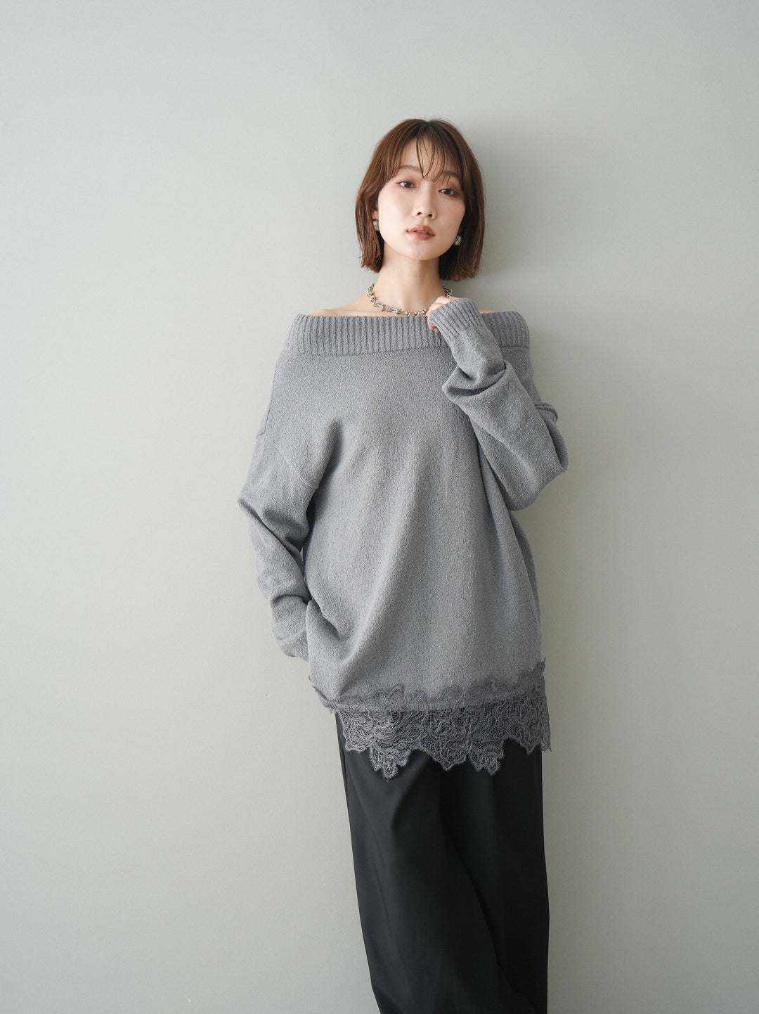 [SET]アシンメトリーレースヘムニットプルオーバー+ベルト付キーホルダーモチーフワイドパンツ(2set)