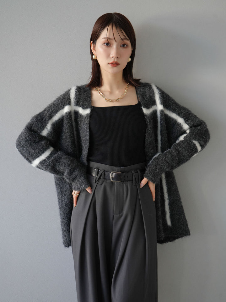 [預訂] 毛絨格紋開襟衫/炭灰
