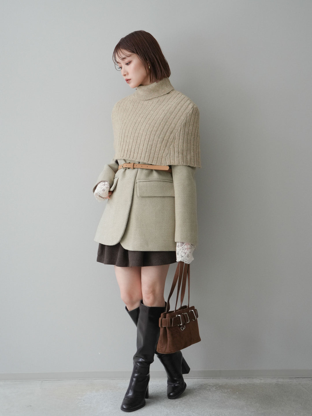 [SET]ケープ付ノーカラージャケット+ベルト付きタックミニスカート(2set)