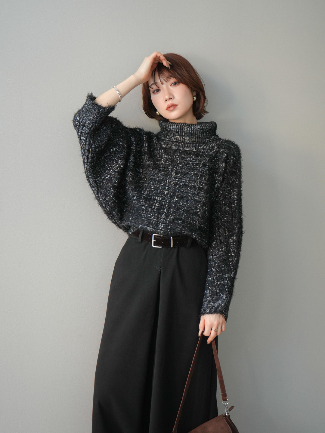 [予約]オフタートルケーブル編みニットプルオーバー/black