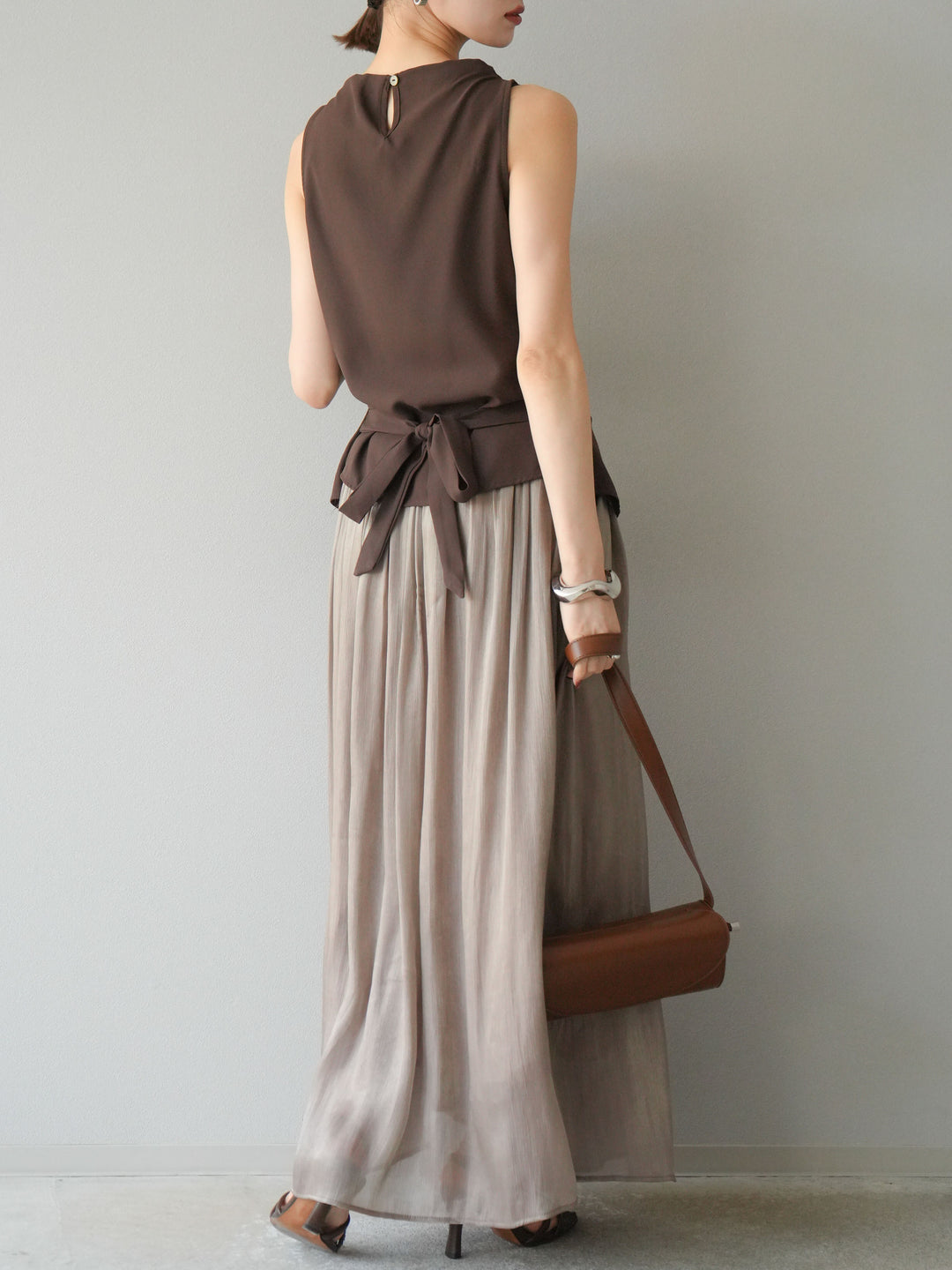 [SET]ノースリーブトップス＆シャイニーフレアスカートSET UP/(2set)