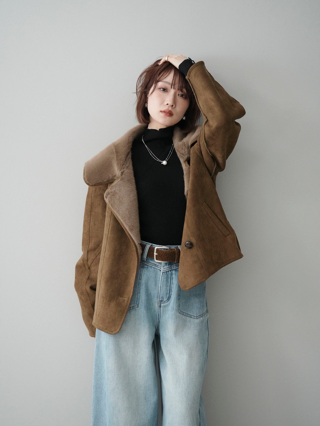 [SET]ムートンショートジャケット+ベルト付裏起毛カーブデニムパンツ(2set)