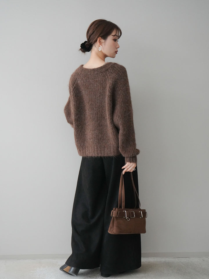 [予約]モチーフベルト付スエードタックワイドパンツ/black