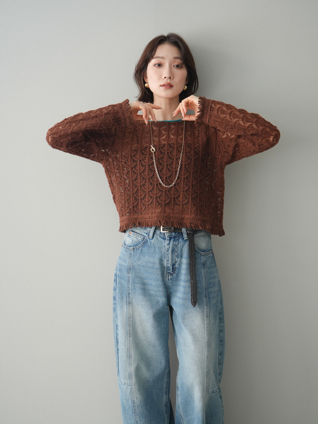 [予約]扇透かし編みクロップドニットプルオーバー/brown