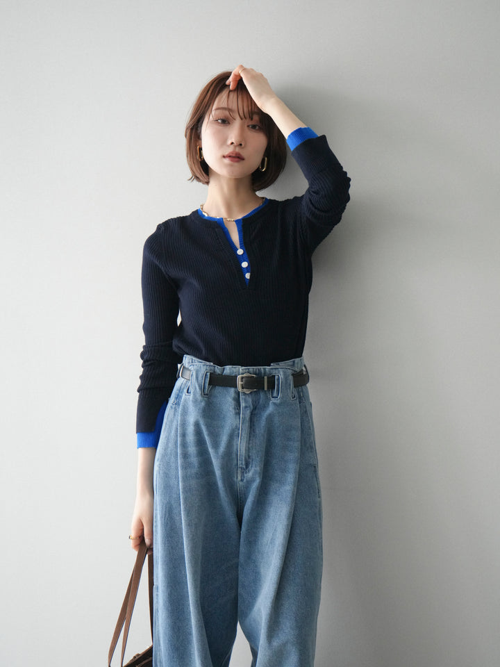 [SET]バイカラーキーネックリブニットトップス+ハイウエストベルトループデザインデニムパンツ(2set)