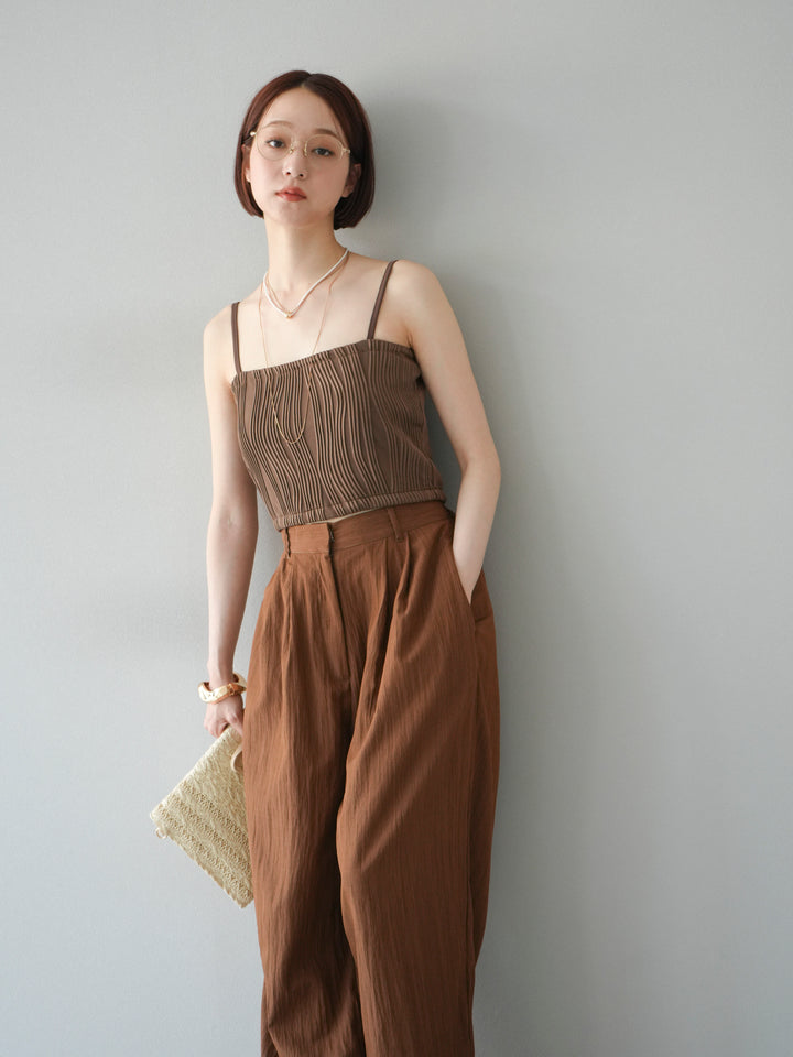 【預購】波浪滾邊杯裸色吊帶背心/棕色