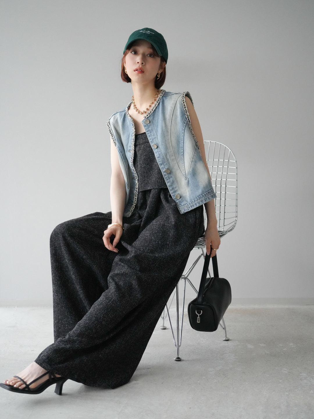 [予約]サマーツイードケープサロペット/ブラック