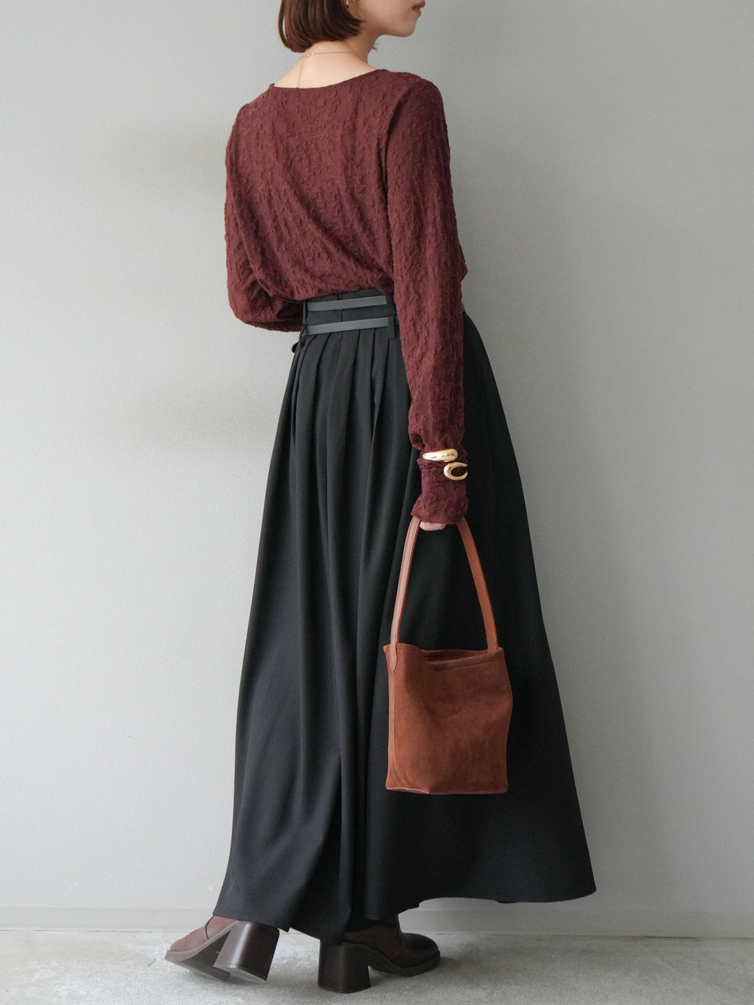 [SET]シアージャガードトップス+エステルプリーツスリットスカート(2set)