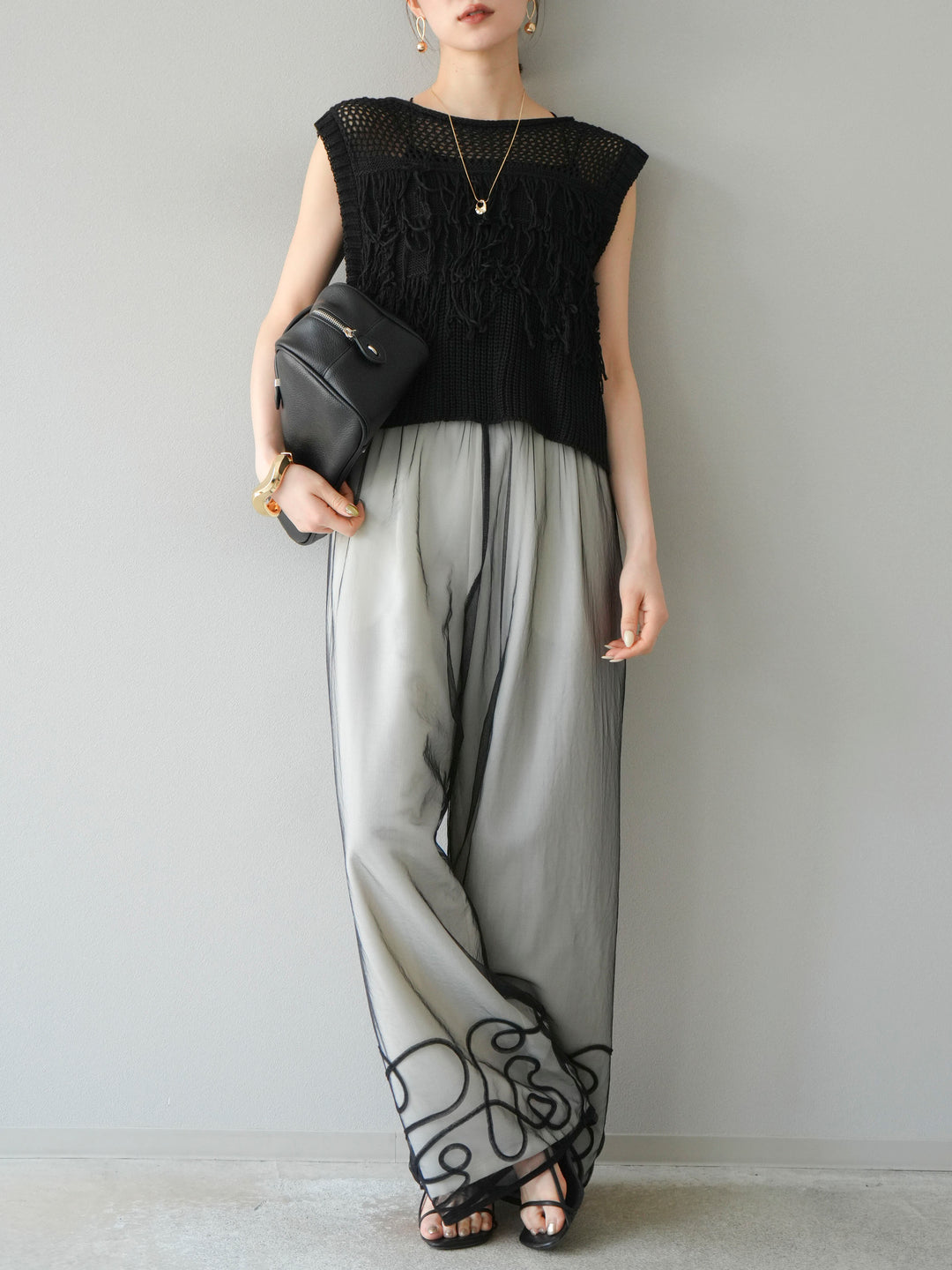 [SET]透かし編みフリンジニットトップス+コード刺繍チュールレイヤードパンツ(2set)