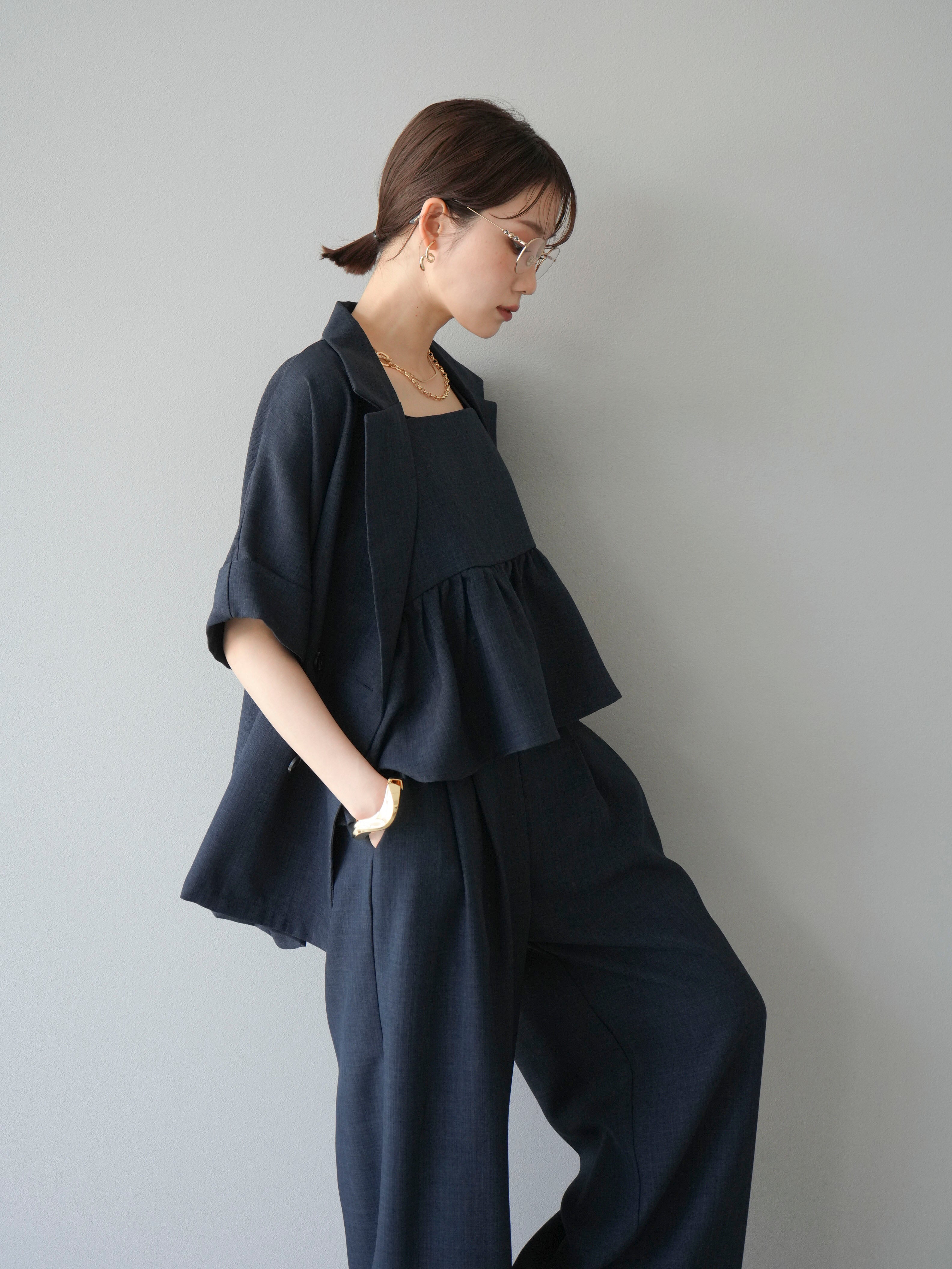 ⭐️ヒロさま専用【美品、近年モデル】TAGLIATORE リネン混 ジャケット 長尺スミマセン💦TAGLIATORE新着ジャケット詳細&早くも投入！？HERNO