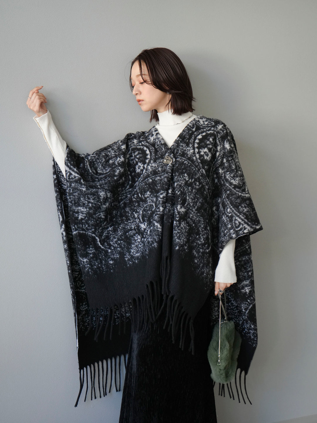 [SET]アブストラクト柄ストールポンチョ+選べるアクセセット(2set)