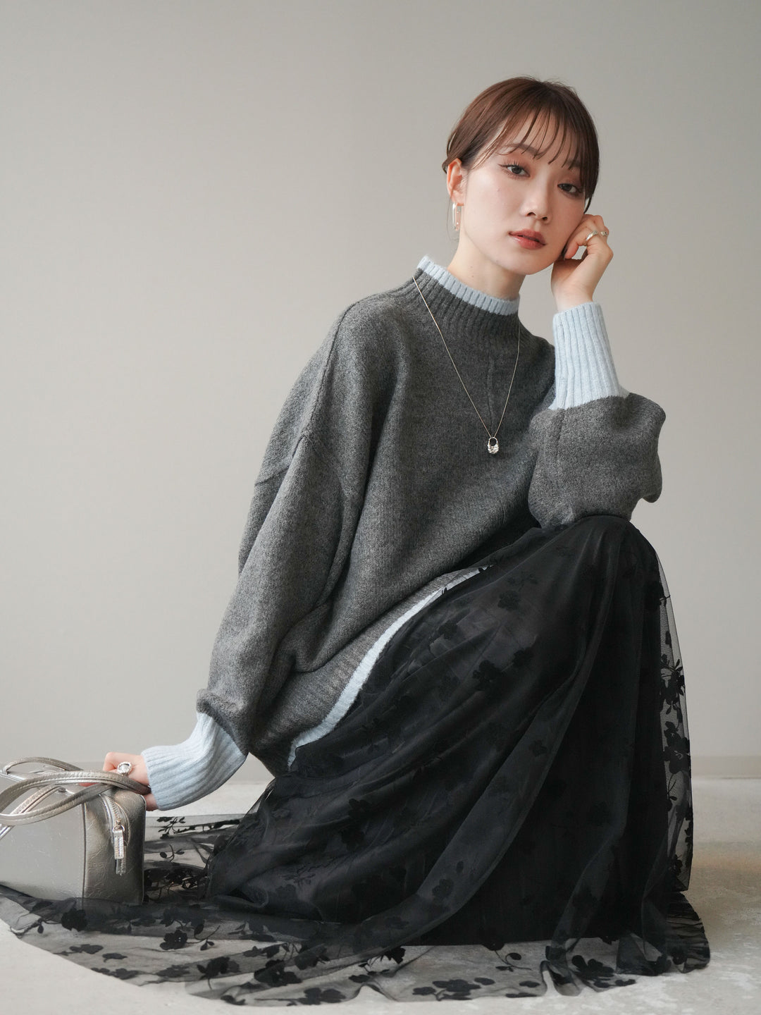 [SET]配色ハイネックニットプルオーバー+選べるアクセセット(2set)