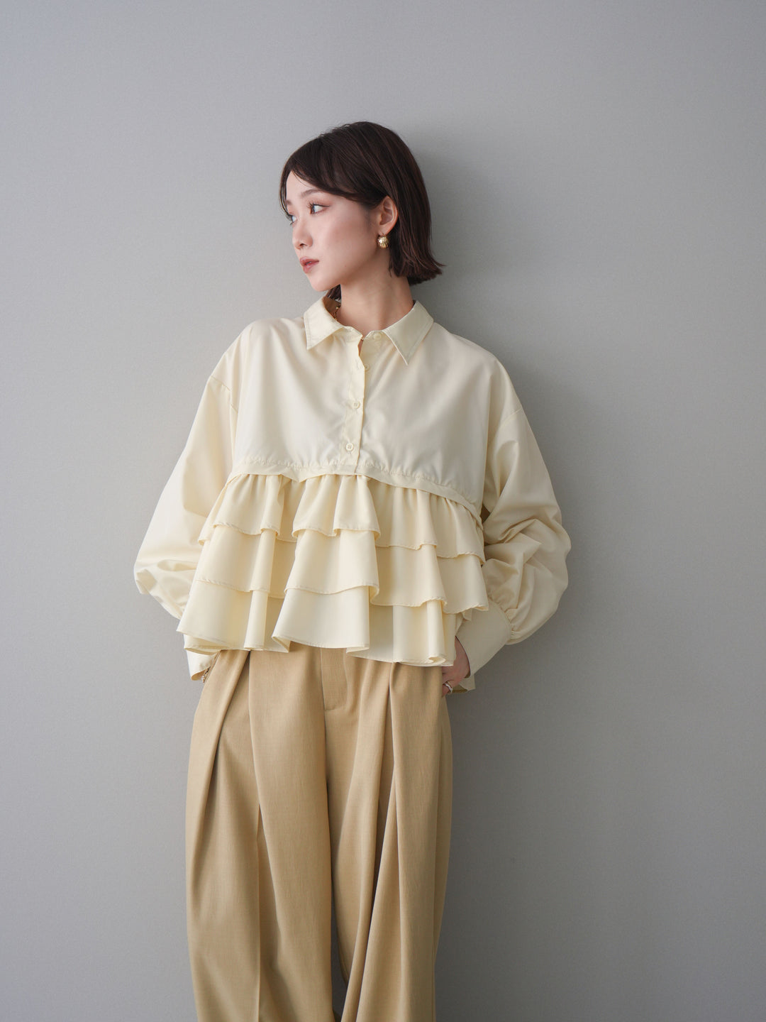 [SET]ブロードティアードショートシャツ+TRツイルデザインタックワイドパンツ(2set)