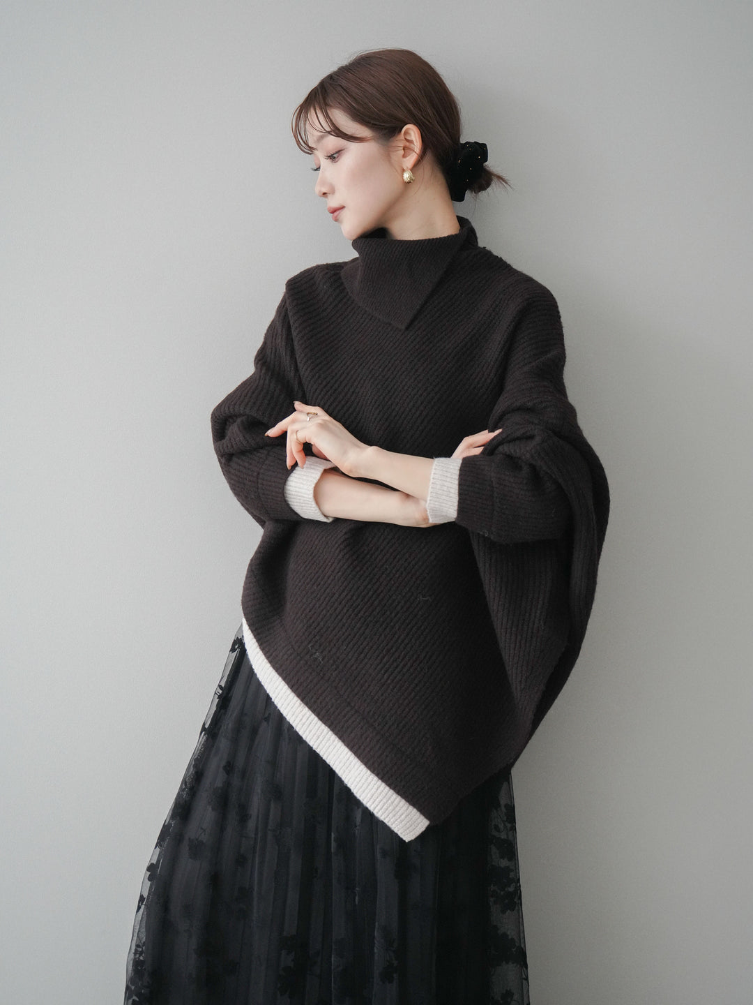[予約]配色アシンメトリードルマンニットプルオーバー/brown