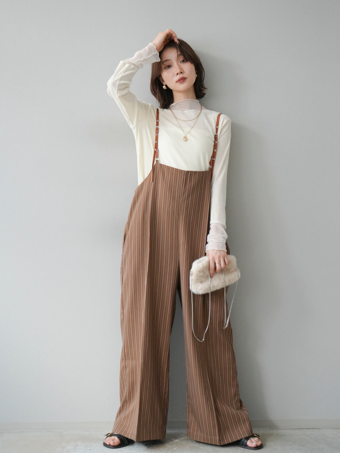 [SET]ヘリンボーンストライプサロペット+シアー切替ベロアトップス(2set)