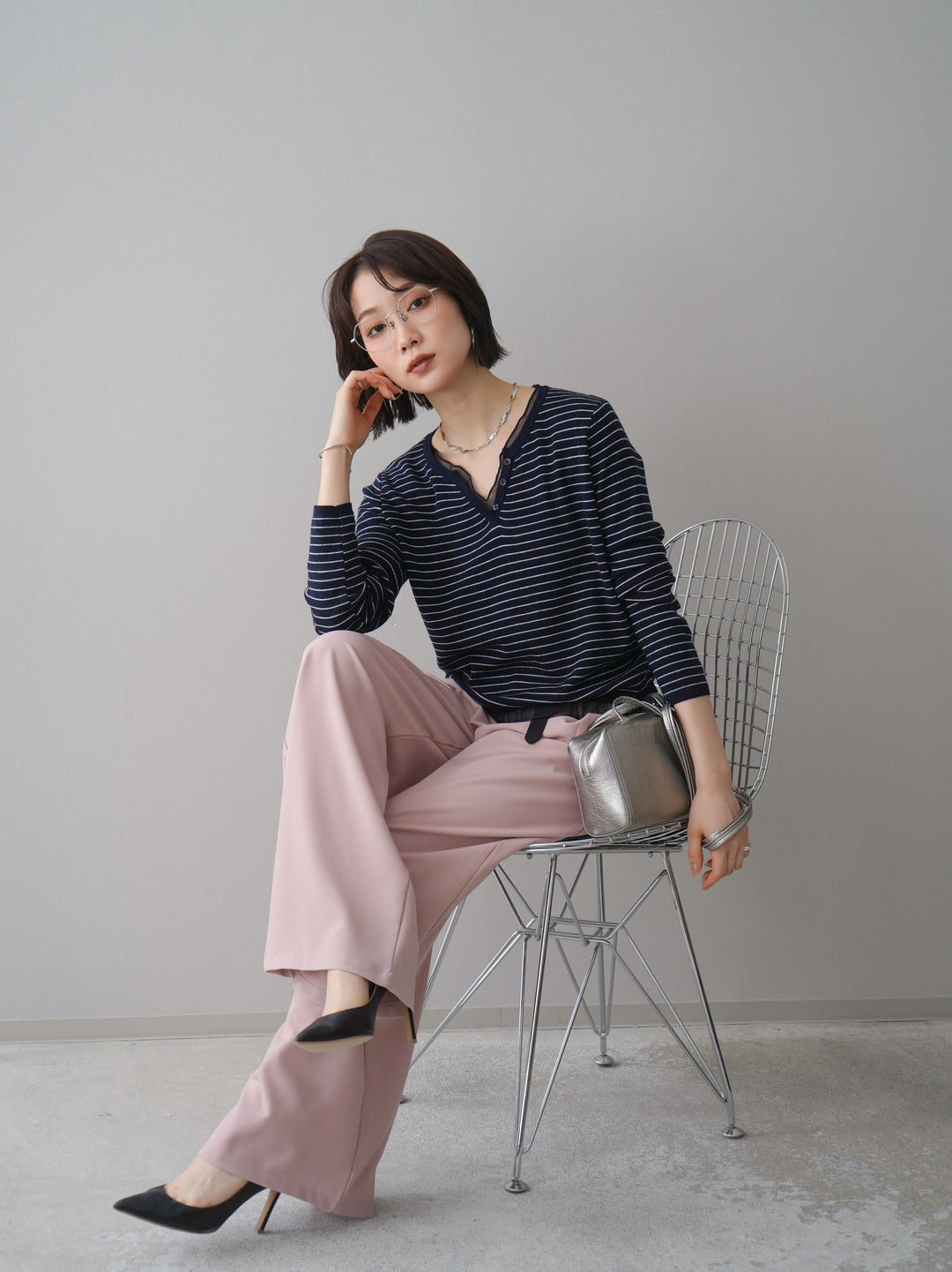 [SET]チュールレイヤードデザインボーダーニットトップス+ベルト付キーホルダーモチーフワイドパンツ(2set)