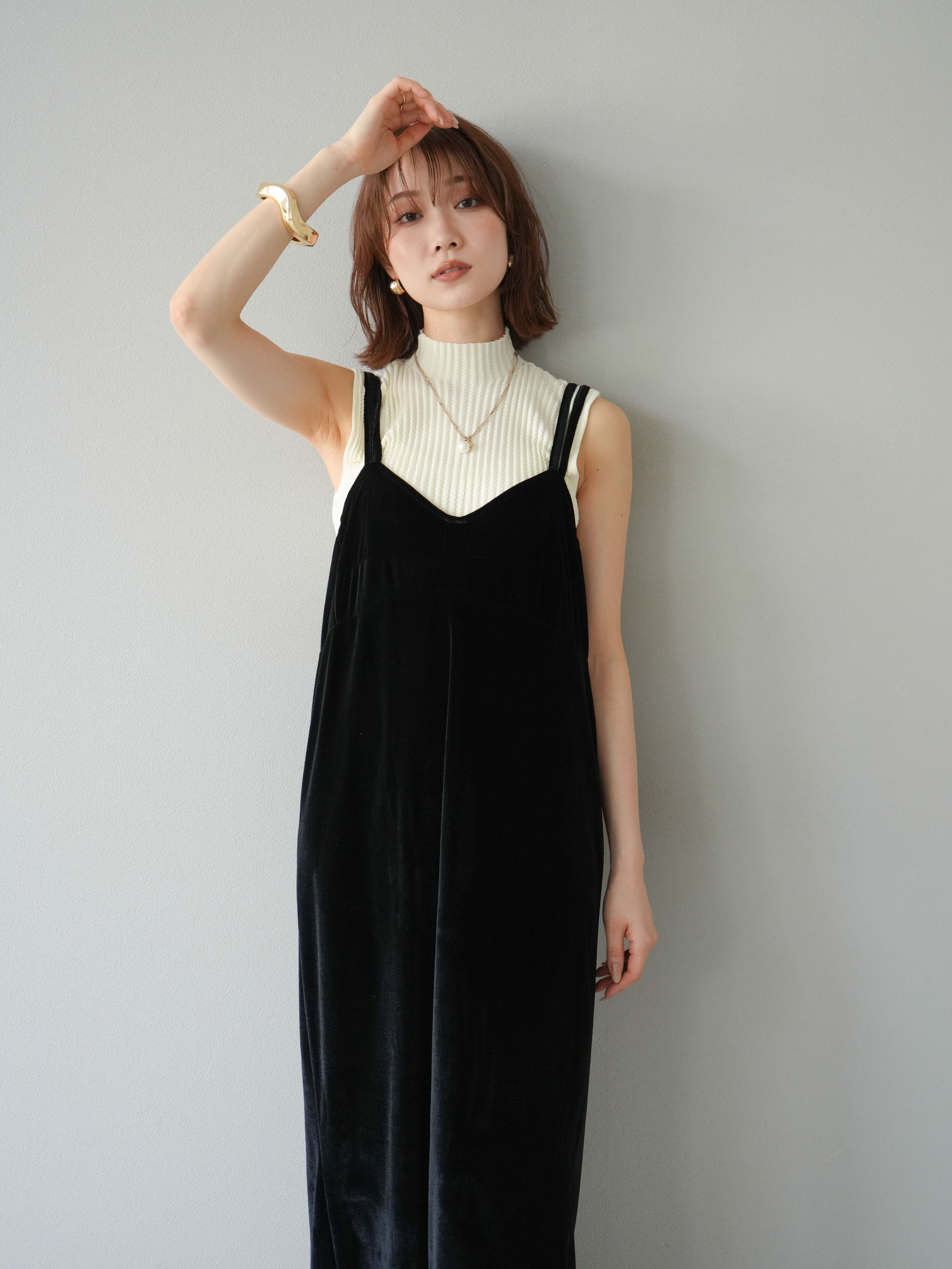 ベロアビスチェキャミワンピース ベロアワンピース ロング グレー Lumier 予約]ベロアビスチェキャミワンピース/グレー – Lumier