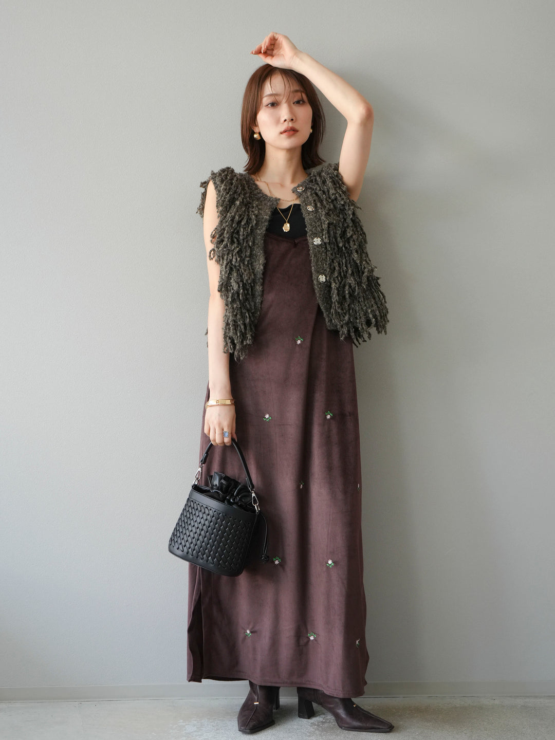 [予約]フラワー刺繍ベロアキャミワンピース/ブラウン