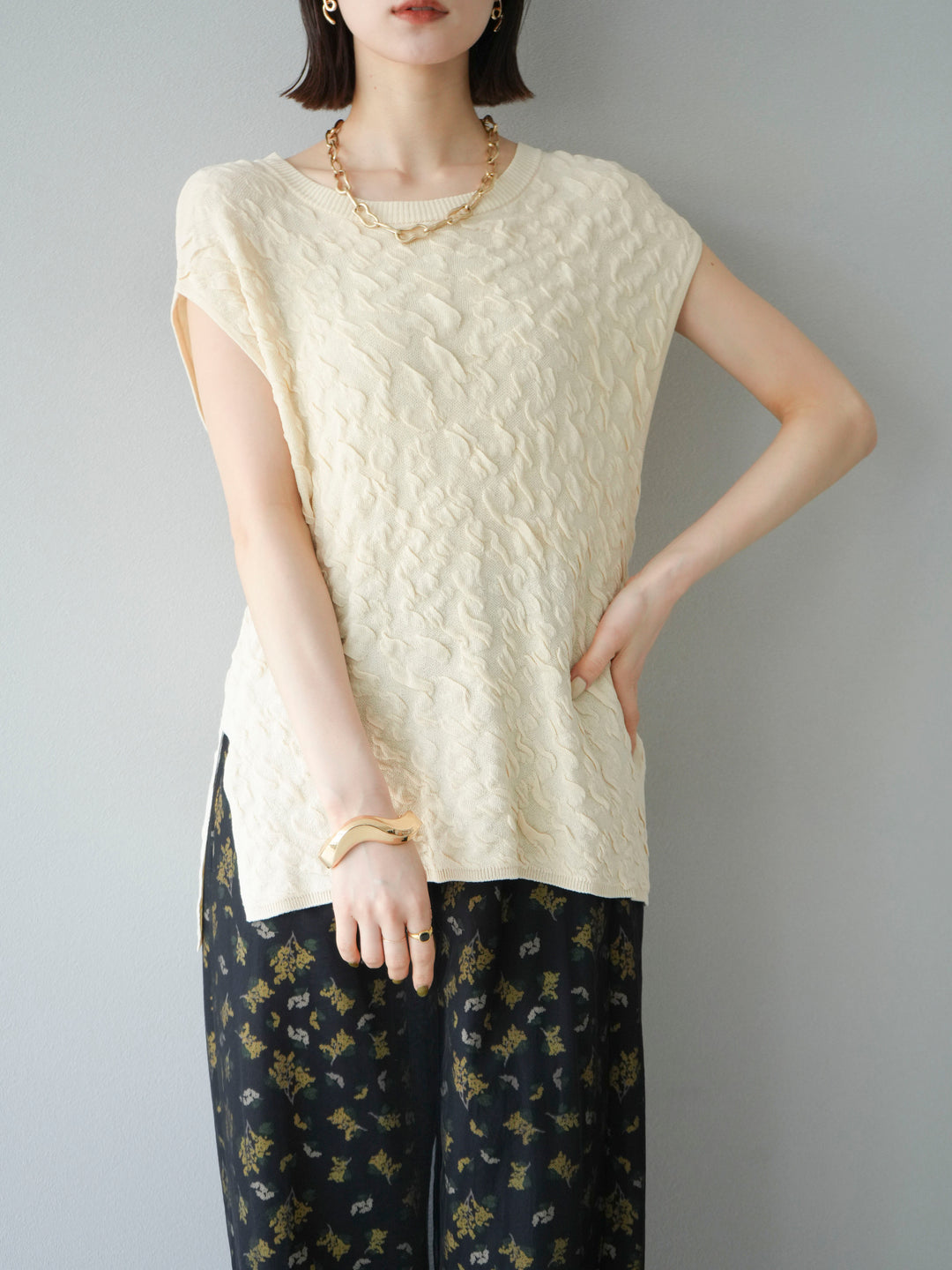 [SET]ポコポコノースリーブニットプルオーバー+コード刺繍チュールレイヤードパンツ(2set)