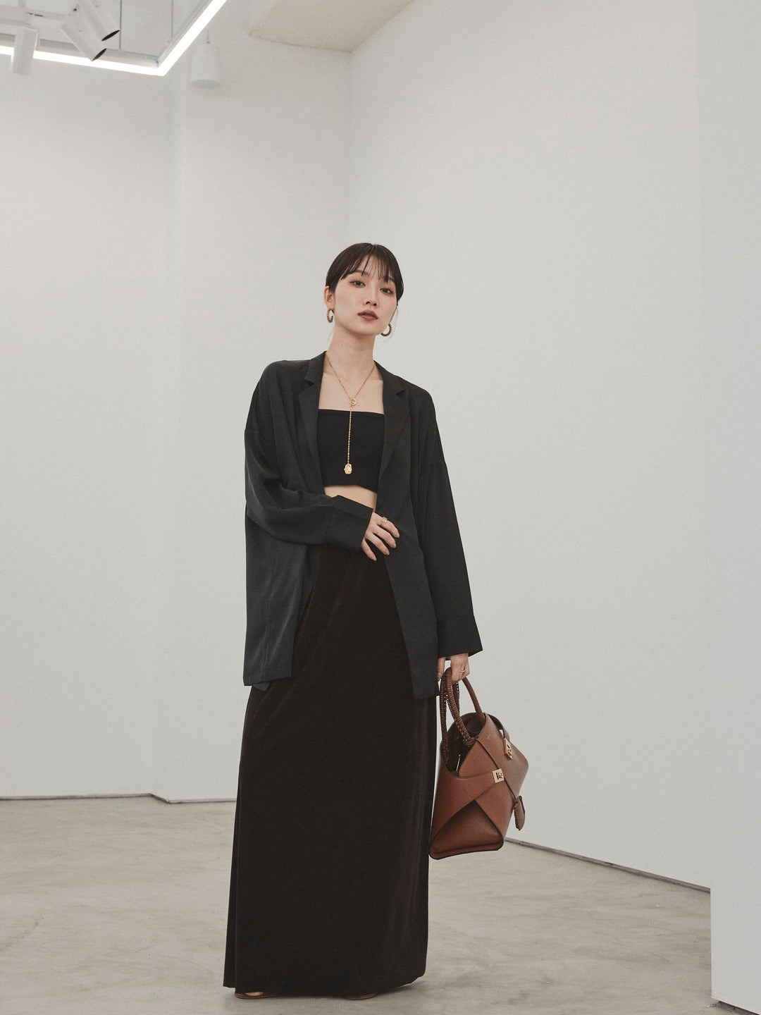 [SET] 霧面緞面外套 + 天鵝絨半身裙 (2set)