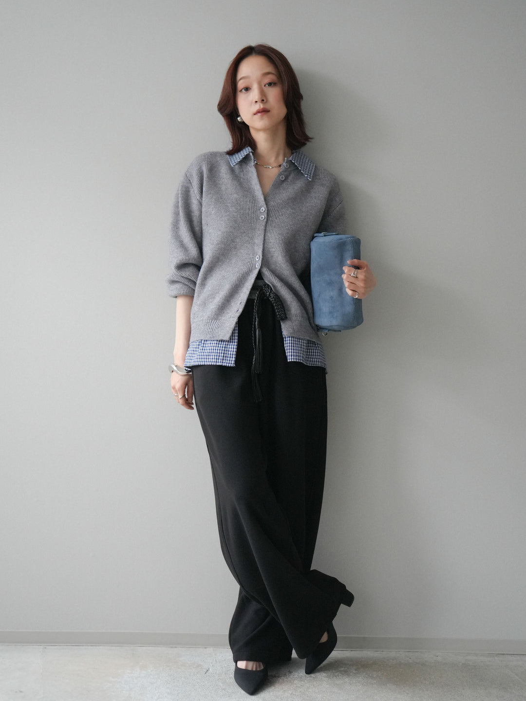 [SET]チェックシャツ襟ニットカーディガン+編み込みベルト付きウエスト配色スエットパンツ(2set)