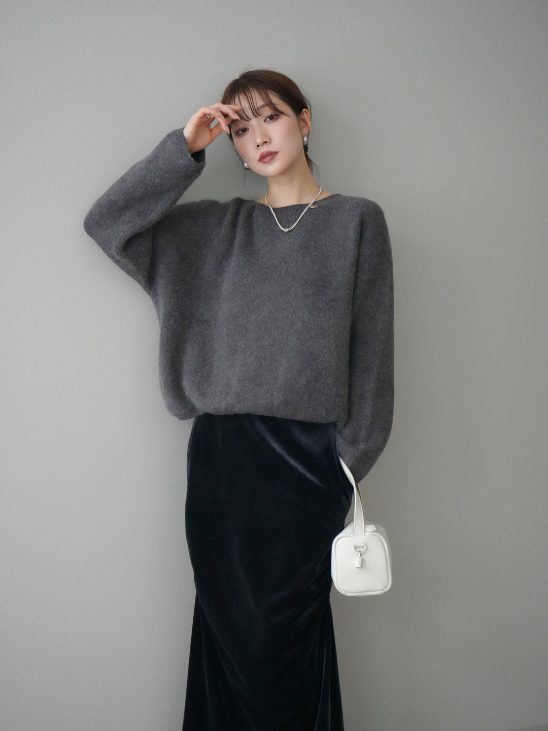 [予約]アンゴラタッチボートネッククロップドプルオーバー/charcoal