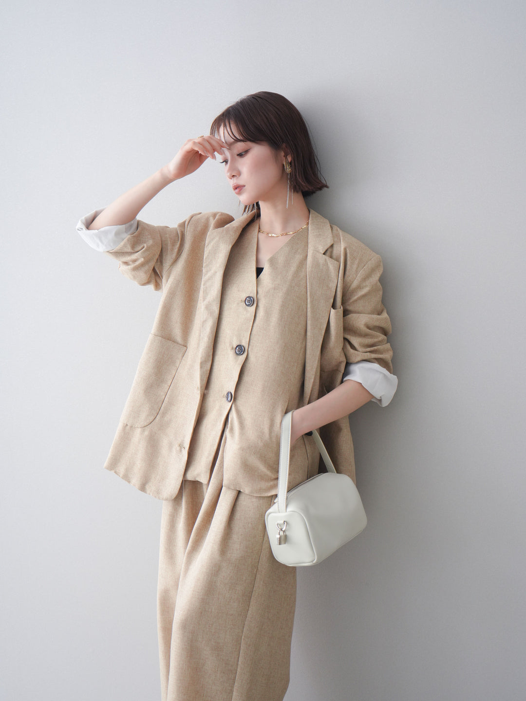 [SET]リネンライクテーラードジャケット+リネンライクバックオープンジレ+リネンライクタックワイドパンツ(3set)