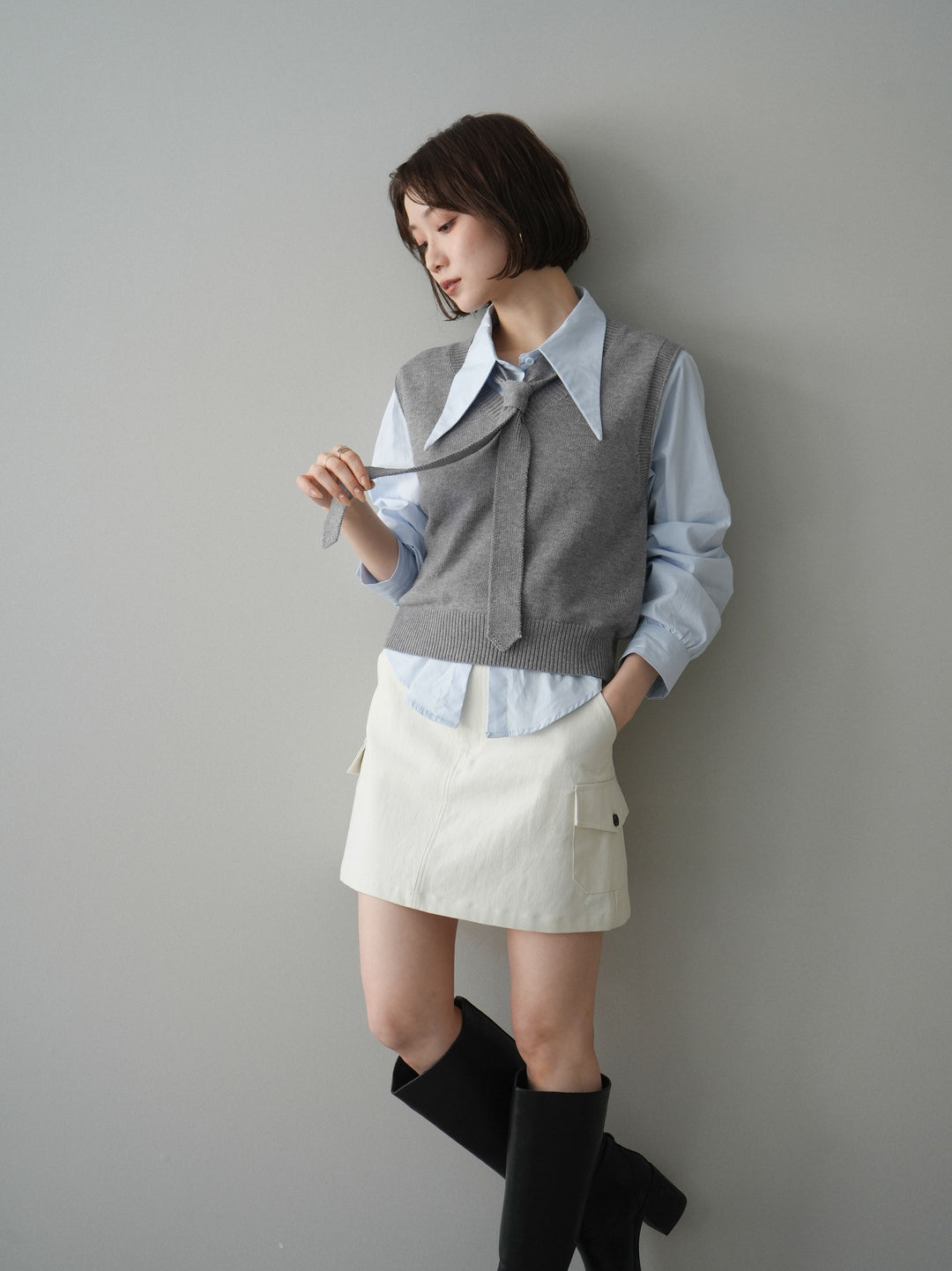 【套裝】蝴蝶結針織背心套裝襯衫+繫帶工裝迷你裙（兩件組）