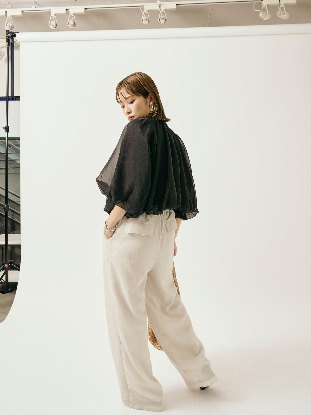 [予約]メッシュタックワイドパンツ/オフグレー