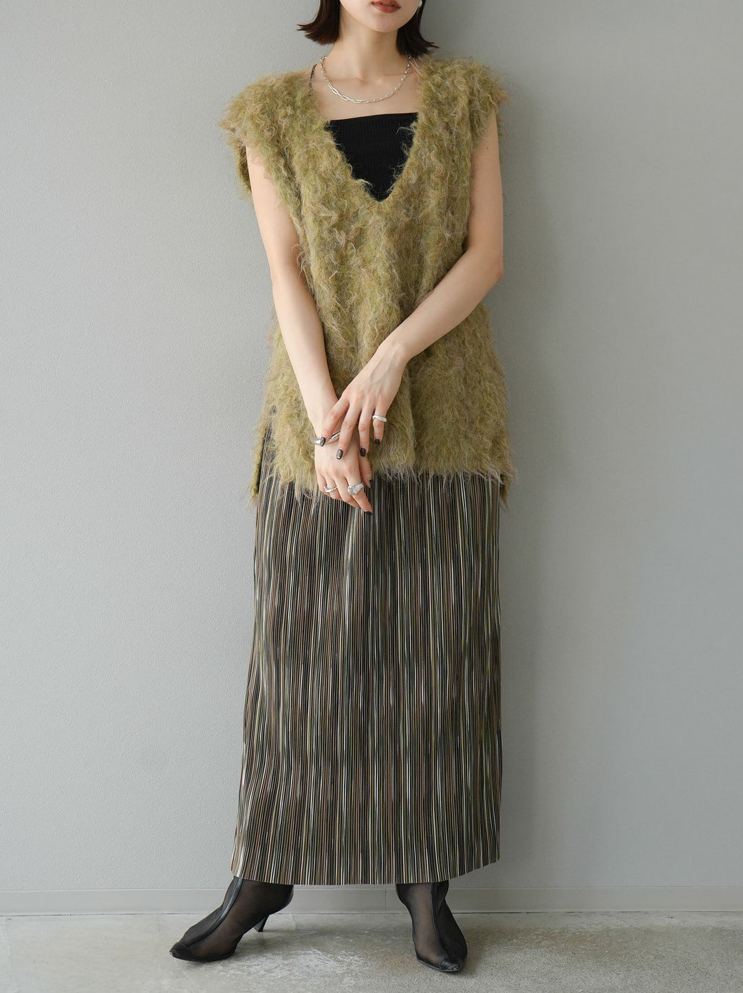 [予約]ウール混ミックスヤーンニットベスト/グリーン