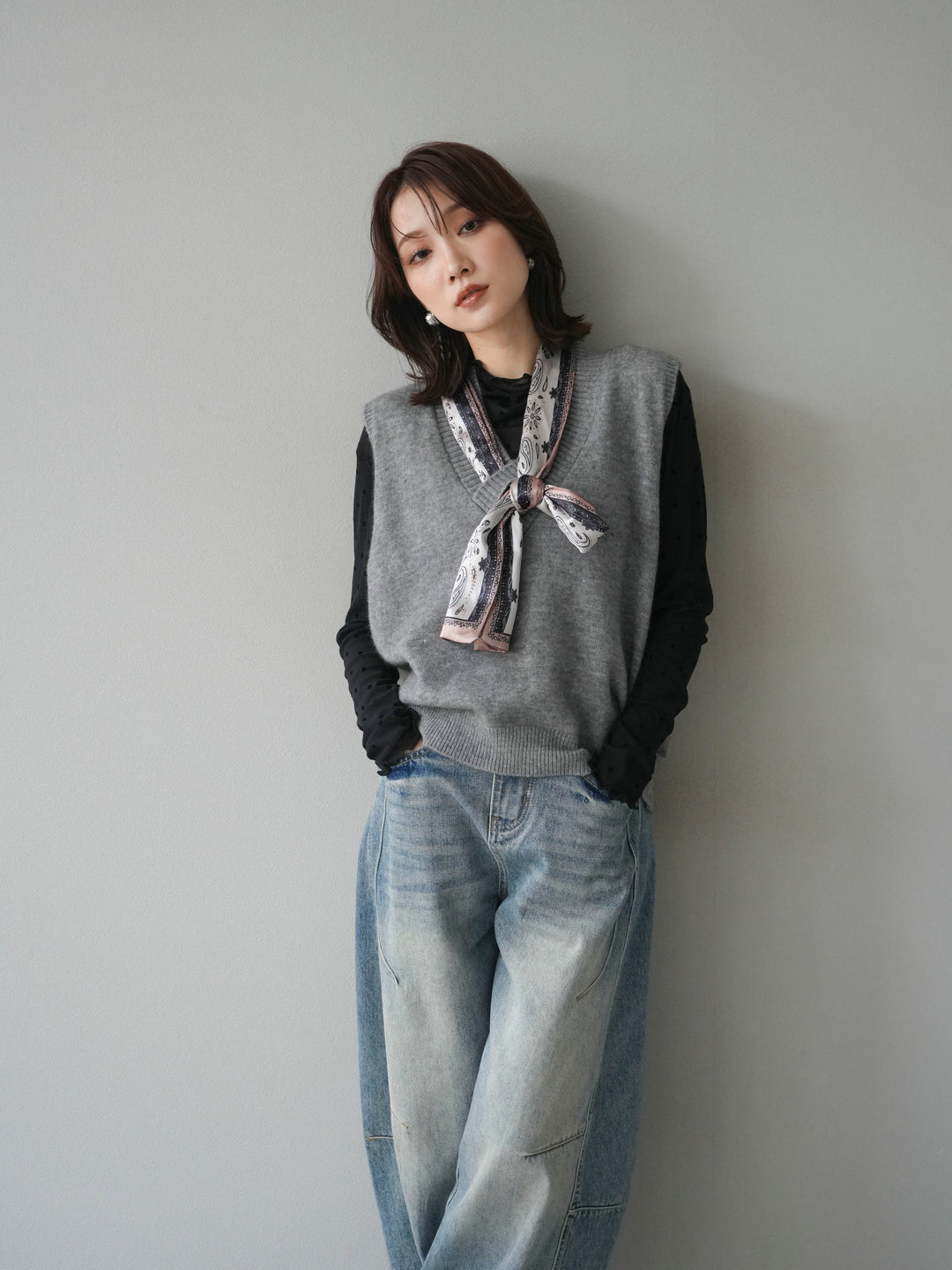 [予約]スカーフ付きニットベスト/gray