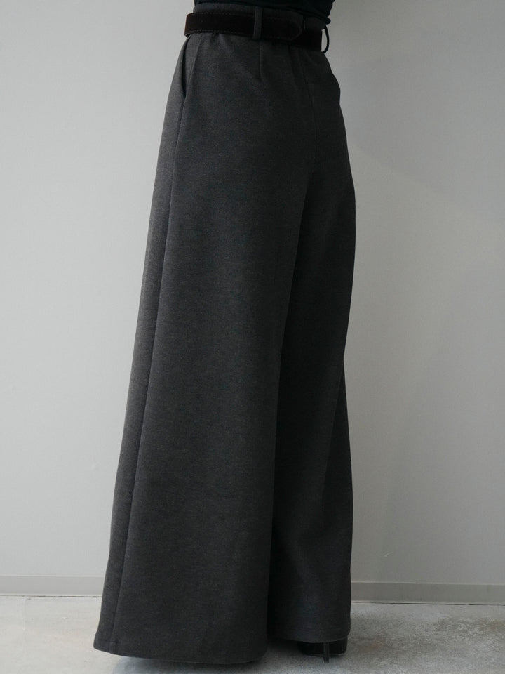 [予約]ベルト付きフロントタックワイドパンツ/charcoal