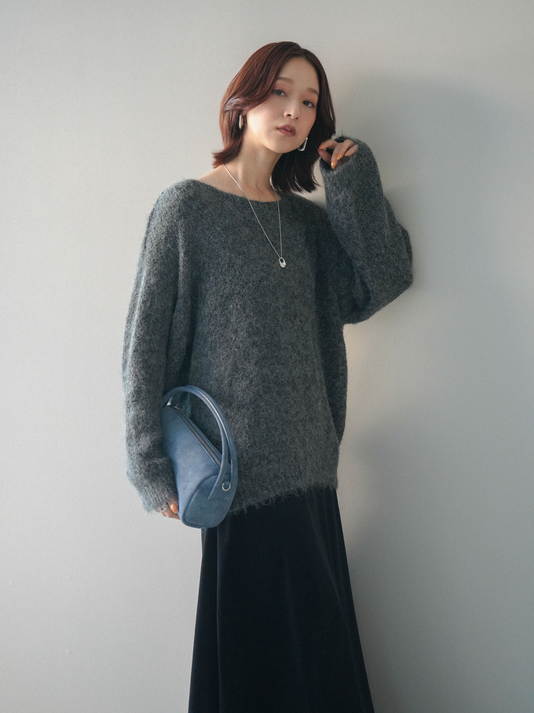 [SET]透かしデザインニットプルオーバー+ベルベットナロースカート(2set)