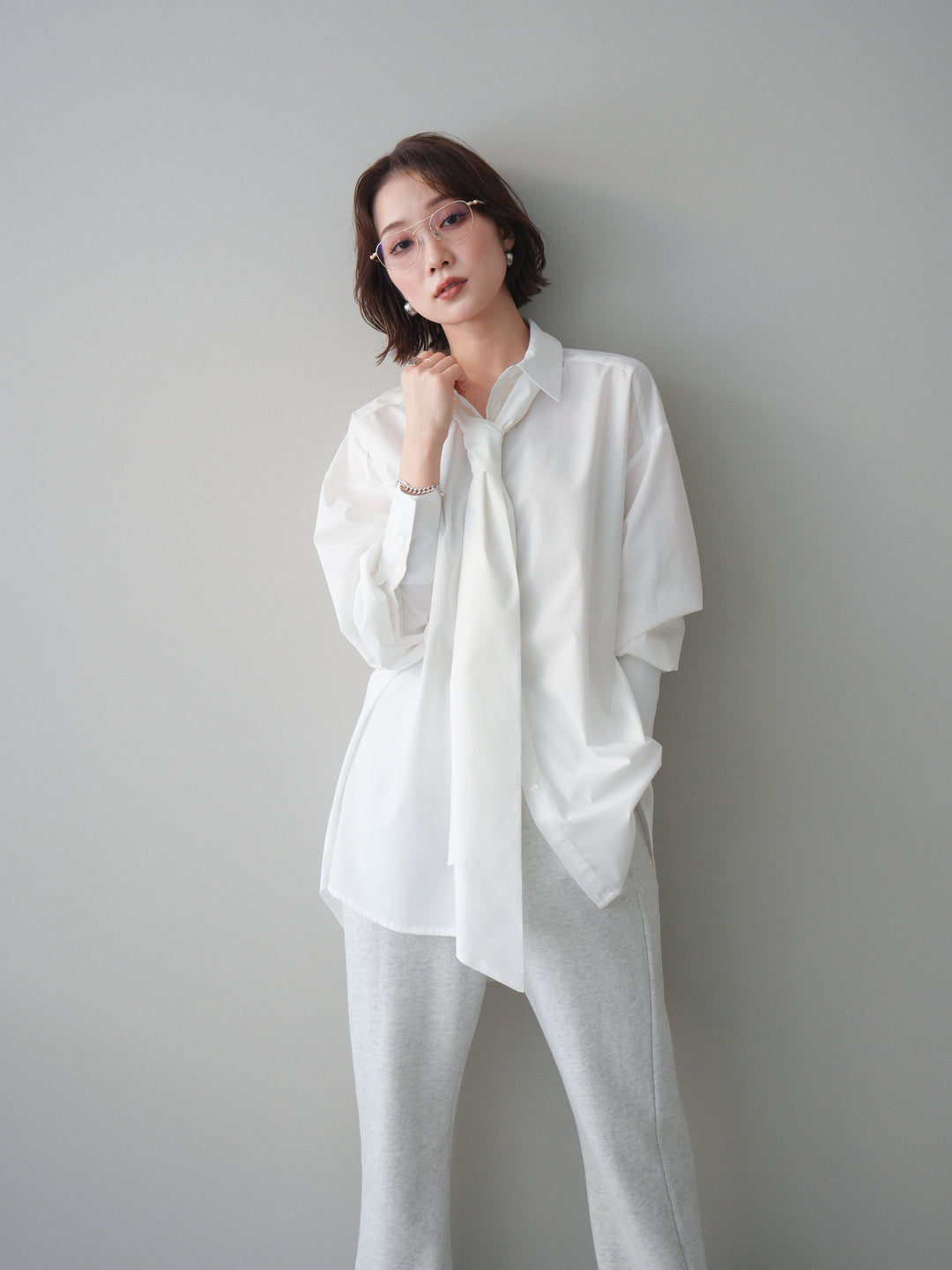 [予約]ボウタイ付オーバーシャツ/white