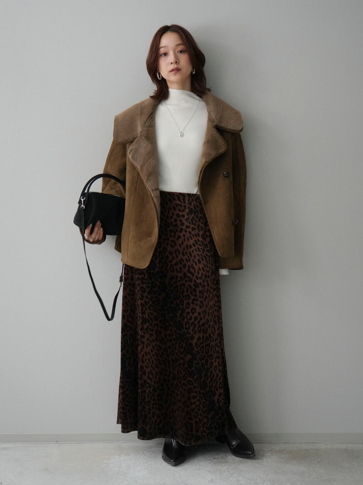 [SET]ムートンショートジャケット+袖ボタンボトルネックリブニットトップス+レオパードベロアナロースカート(3set)
