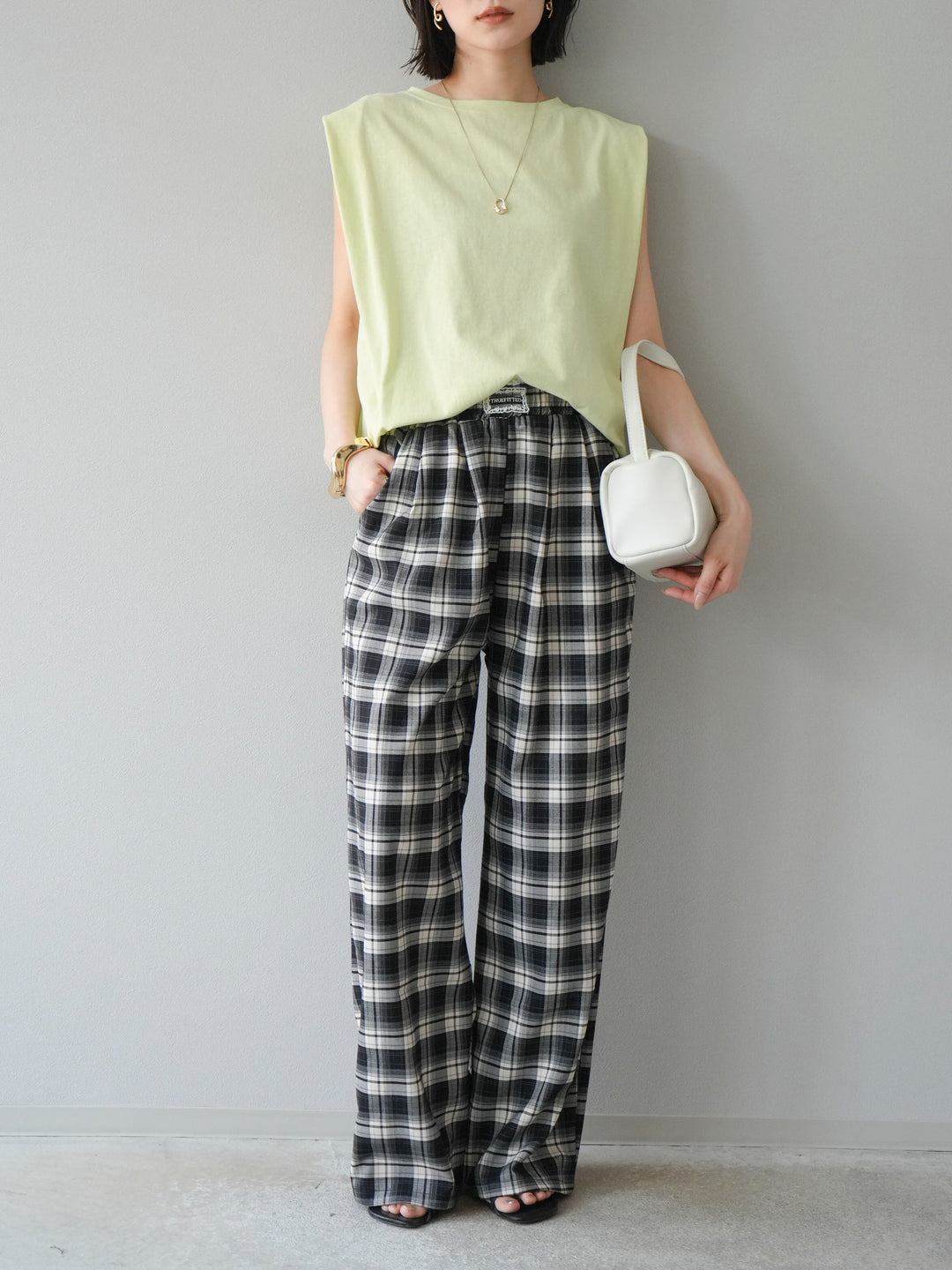 【預購】肩部褶皺法式袖套頭衫/綠色