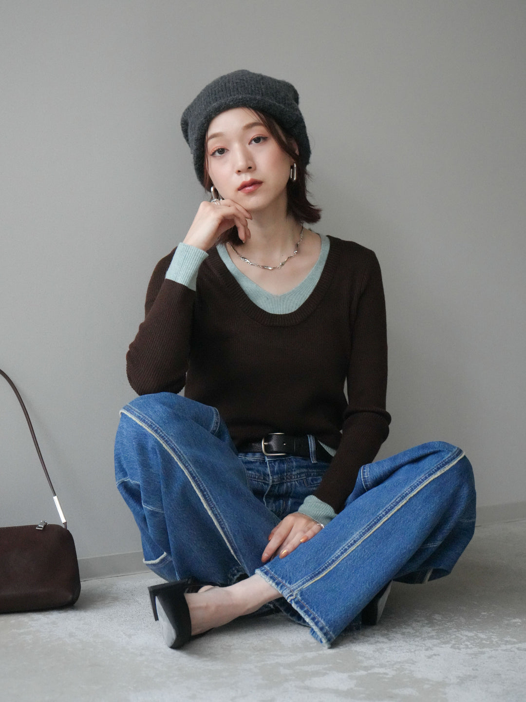 [SET]Uネック配色レイヤードリブニットトップス+サイドフリンジワイドデニムパンツ(2set)