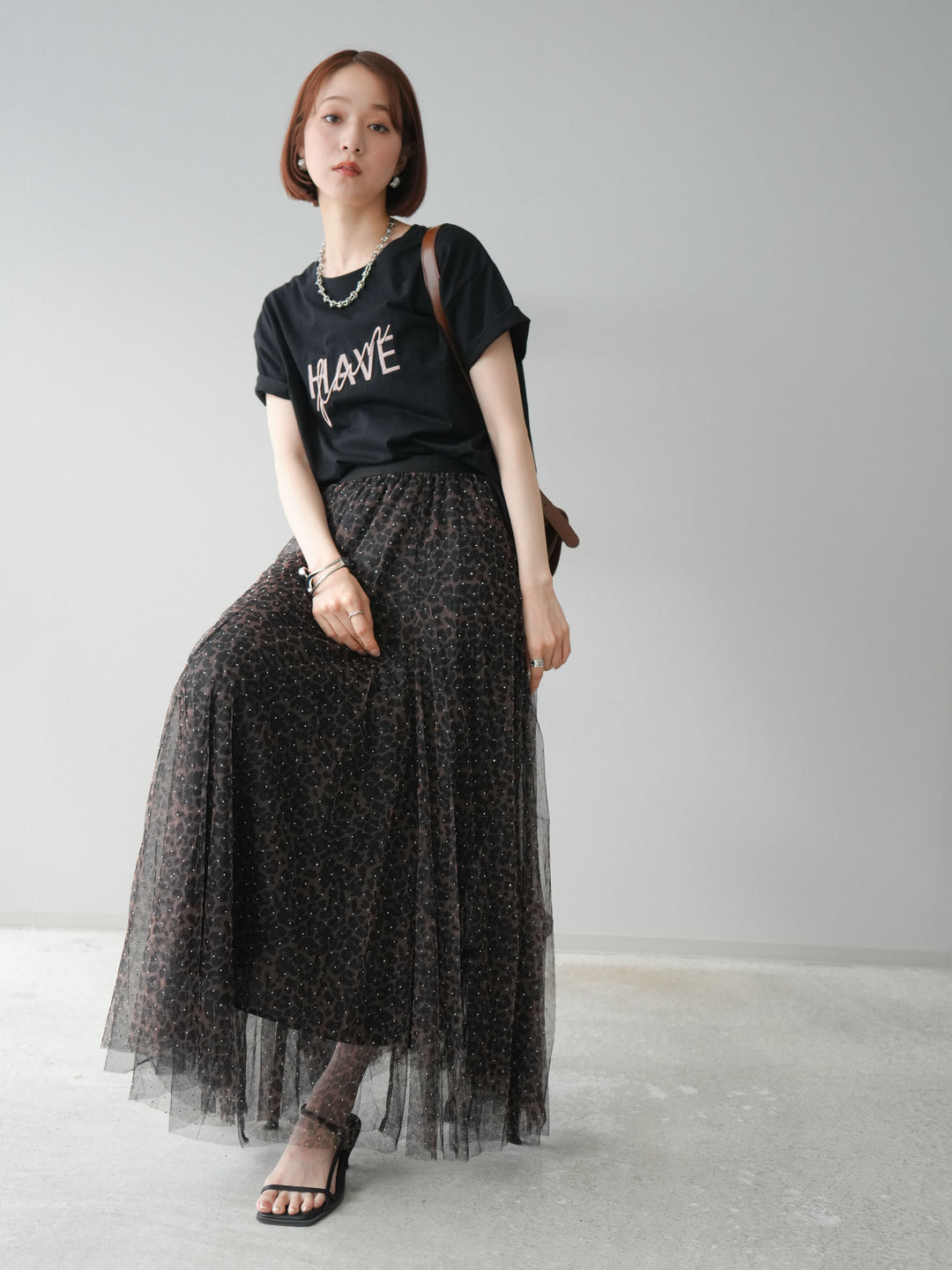 [予約]デザインロゴ刺繍Tシャツ/ブラック