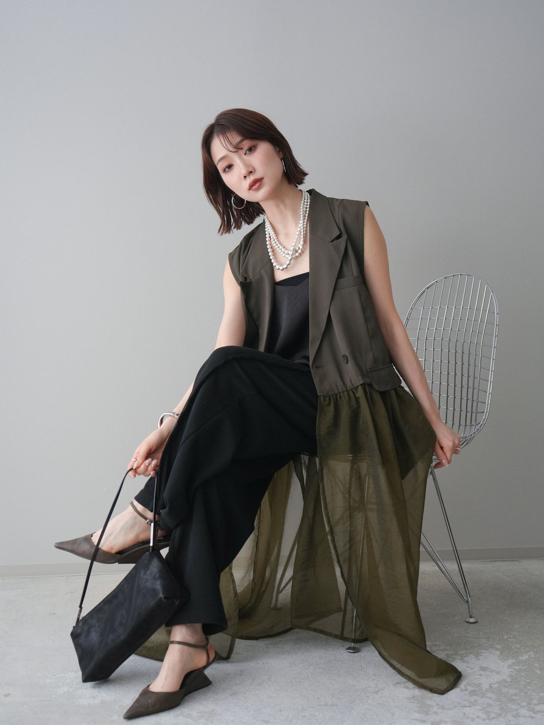 [SET]シアーレイヤードテーラードロングジレ+レーストリムキャミソール+2WAYデザインスウェットパンツ(3set)