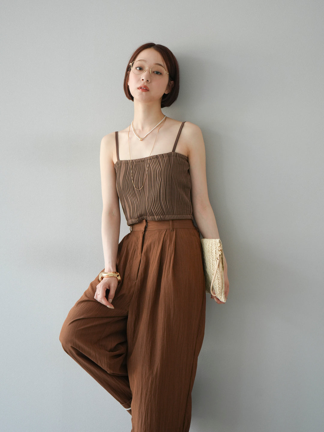 【預購】波浪滾邊杯裸色吊帶背心/棕色