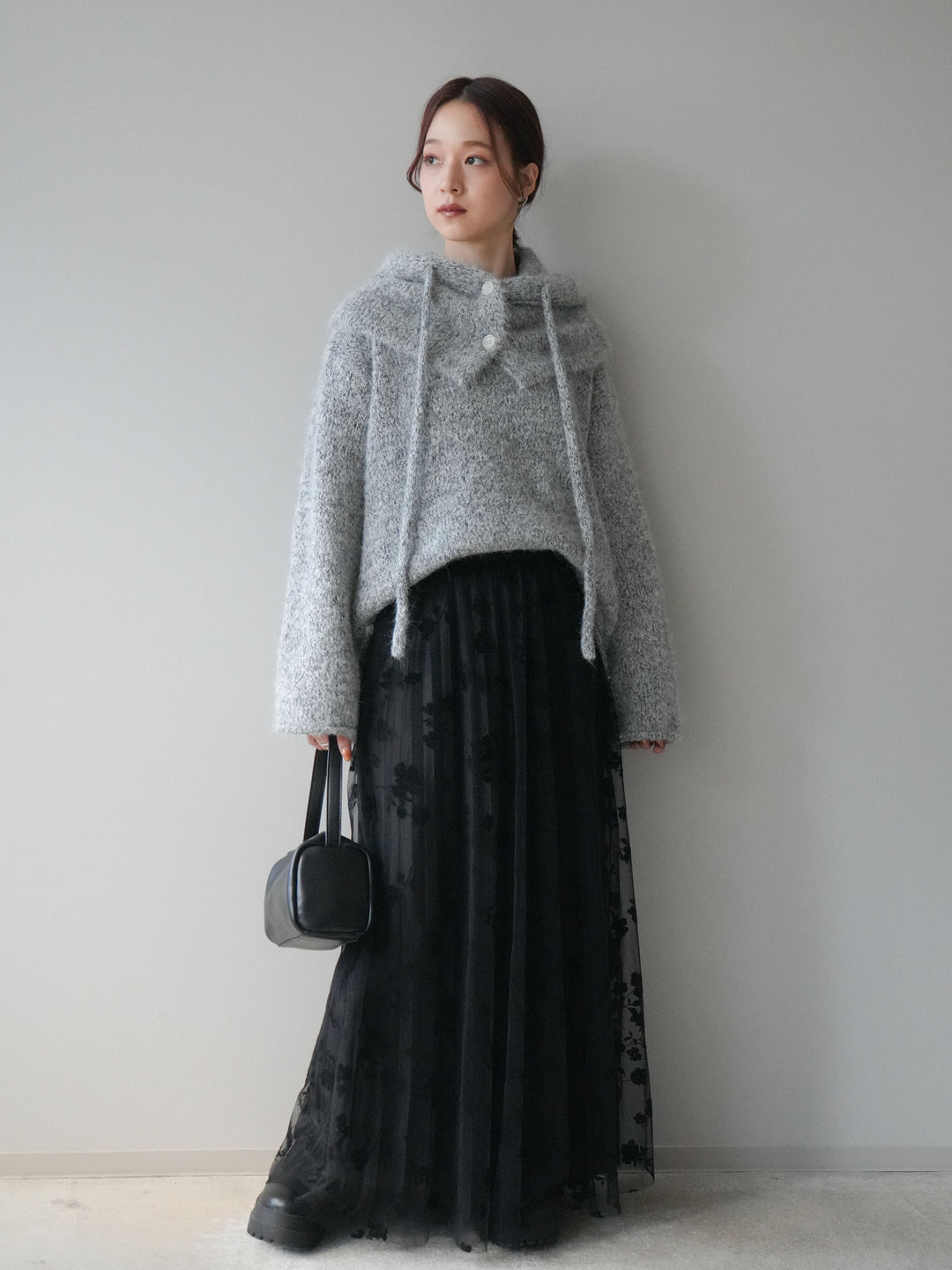 [SET]バラクラバSETニットプルオーバー+フラワーフロッキーチュールプリーツスカート(2set)